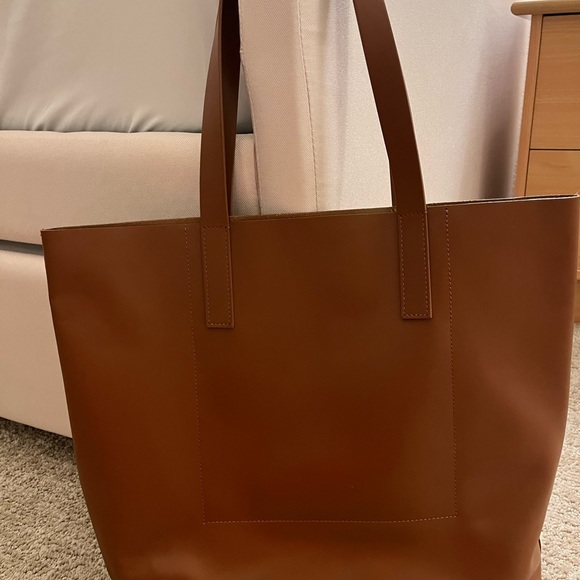 Everlane Tote in Cognac